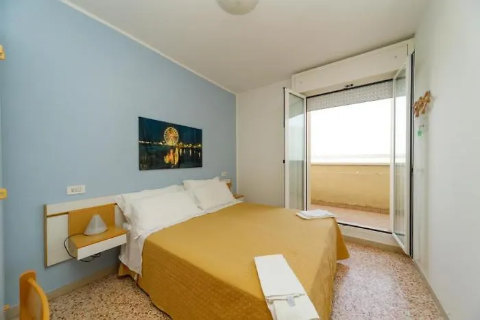 Albergo Roma Spiaggia 리미니 2*,  이탈리아