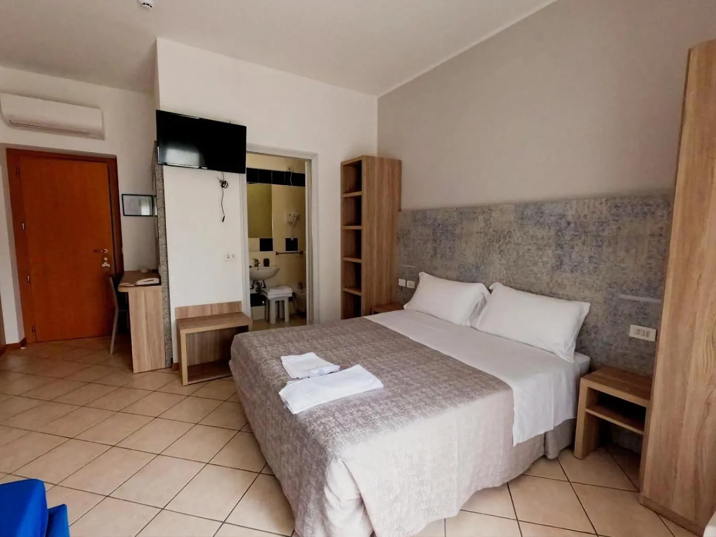 Hotel Albergo Roma Spiaggia Rimini