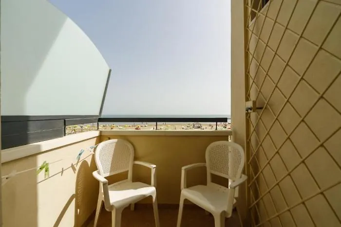 Albergo Roma Spiaggia Rimini Hotel
