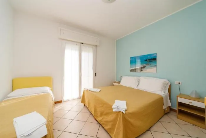 Hotel Albergo Roma Spiaggia Rimini
