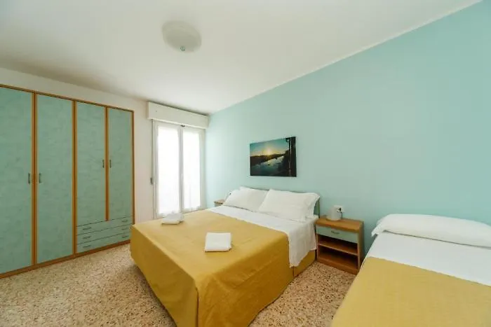 Albergo Roma Spiaggia Rimini Hotel